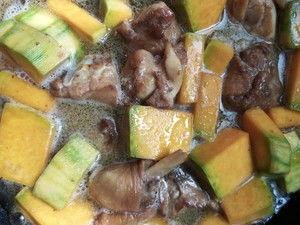 瓜哥吃鸡腿,一尝鸡腿的诱惑