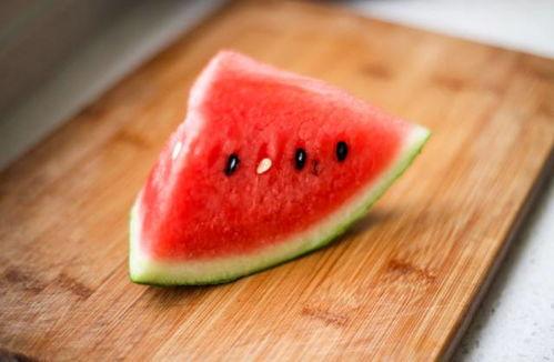 记录吃瓜最新,揭秘娱乐圈幕后真相