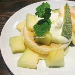 黄色蜜瓜怎么吃,黄色蜜瓜的多重美味食用指南