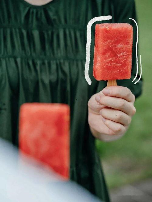 吃瓜中心最火的瓜,揭秘明星背后的惊人真相