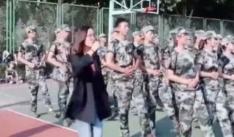 师姐吃瓜的视频,揭秘娱乐圈幕后故事