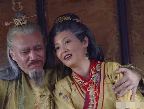 吃瓜系统掌事宫女,瓜田里的神秘力量